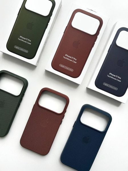 Чехол TechWoven Case with Animation & MagSafe для iPhone 17 pro max Sienna 00330 фото