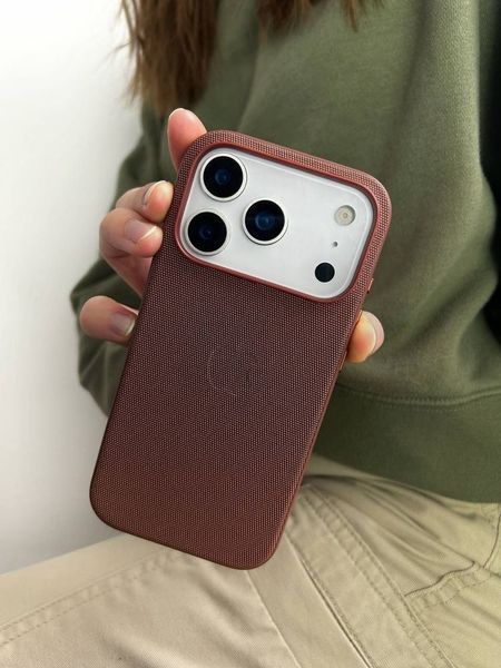 Чехол TechWoven Case with Animation & MagSafe для iPhone 17 pro max Sienna 00330 фото